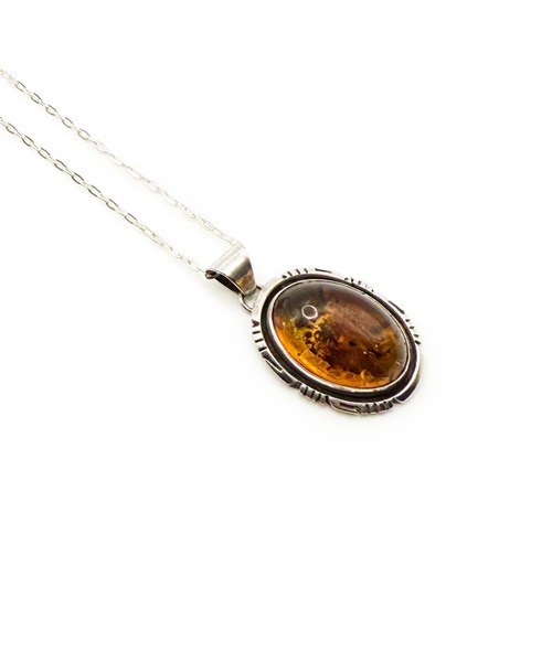 Indian Jewelry（インディアンジュエリー）の「THEATER シアターセレクト オーバルデザインアンバーアズキチェーンネックレス 45cm Made in USA（ネックレス・メンズ・シルバー・FREE）」の3枚目の写真