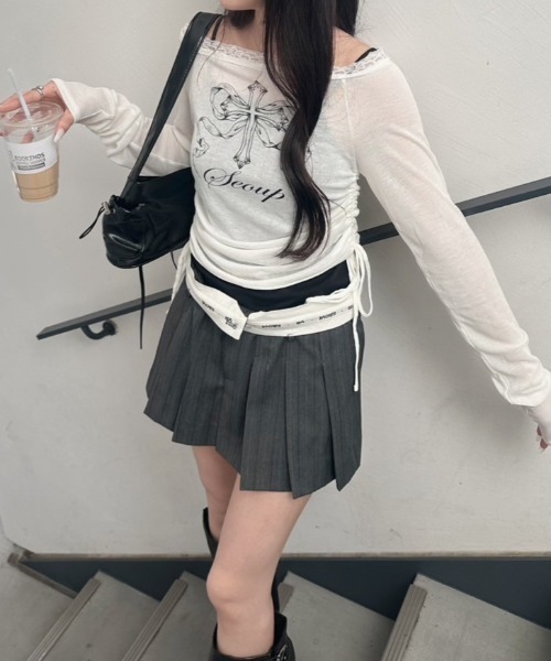 ネネ セール】オフショルサイドギャザーシアーロンT(Tシャツ