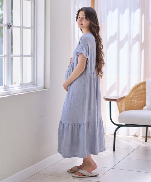 Rosemadame(ローズマダム)の「シャーリング ジャガードネグリジェ/ ワンピースパジャマ(産前・産後対応 マタニティ&授乳服 ルームウェア)(マタニティウェア/グッズ・レディース・ブラック×ホワイト/サックスブルー/オレンジ・LL/L/M)」の9枚目の写真