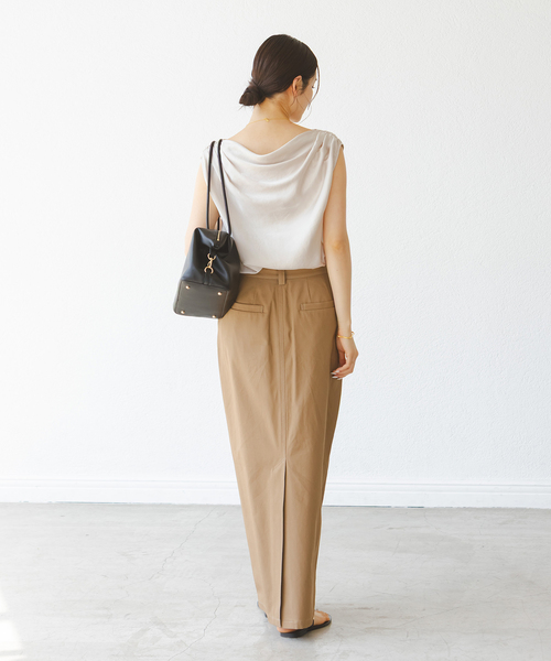 【新品未使】ミューズサテンギャザーボリュームブラウス ノーブル NOBLE ミューズサテンギャザーボリュームブラウス