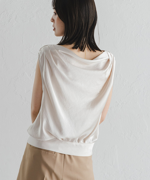 追加》【洗える】ミューズサテンギャザーボリュームブラウス