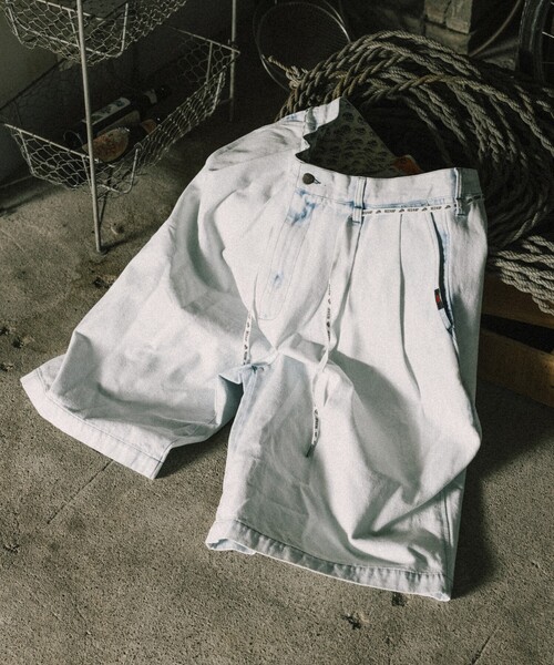 RED KAP（レッドキャップ）の「RED KAP/レッドキャップ 別注 2TUCK BAGGY WIDE DENIM SHORTS PANTS/バギーデニムショーツ/ワイドフィット（その他パンツ・メンズ・ブルー/ネイビー/ブラック・MEDIUM/LARGE）」の4枚目の写真