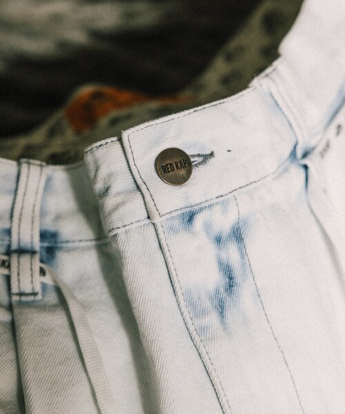 RED KAP（レッドキャップ）の「RED KAP/レッドキャップ 別注 2TUCK BAGGY WIDE DENIM SHORTS PANTS/バギーデニムショーツ/ワイドフィット（その他パンツ・メンズ・ブルー/ネイビー/ブラック・MEDIUM/LARGE）」の5枚目の写真