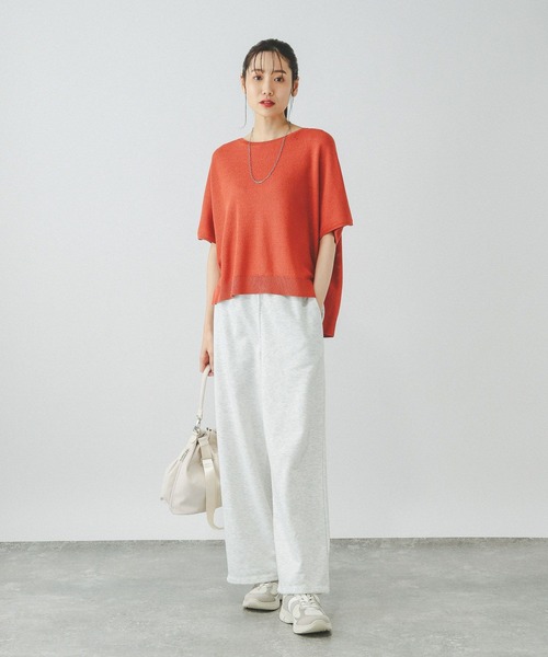 GLOBAL WORK(グローバルワーク)の「スッキレイさらさらドルマン/288068(ニット/セーター・レディース・ブラック系その他/ブルー系その他3/テラコッタ/ベージュ系その他/ダークグレー/ブラウン系その他・MEDIUM/LARGE)」の12枚目の写真