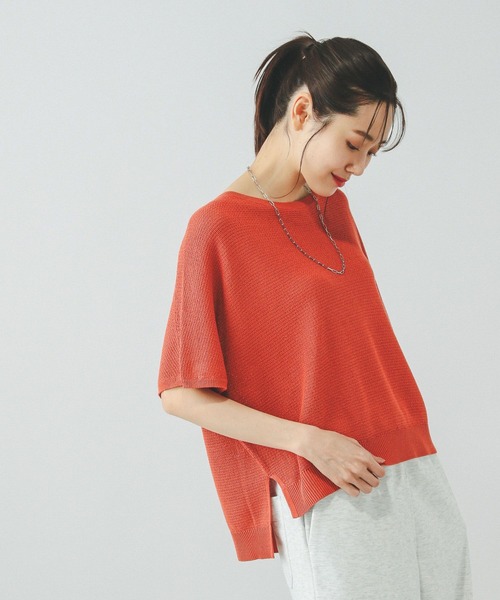 GLOBAL WORK(グローバルワーク)の「スッキレイさらさらドルマン/288068(ニット/セーター・レディース・ブラック系その他/ブルー系その他3/テラコッタ/ベージュ系その他/ダークグレー/ブラウン系その他・MEDIUM/LARGE)」の14枚目の写真