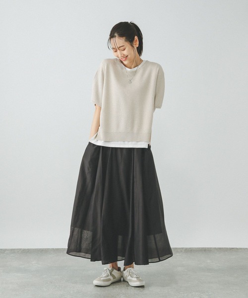 GLOBAL WORK(グローバルワーク)の「スッキレイさらさらドルマン/288068(ニット/セーター・レディース・ブラック系その他/ブルー系その他3/テラコッタ/ベージュ系その他/ダークグレー/ブラウン系その他・MEDIUM/LARGE)」の15枚目の写真