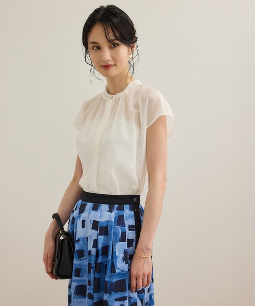 ROPE'(ロペ)の「【洗える】キュプラシルク フレンチスリーブブラウス(シャツ/ブラウス・レディース・ネイビー/ホワイト/ベージュ/ピンク系その他2・FREE)」の17枚目の写真