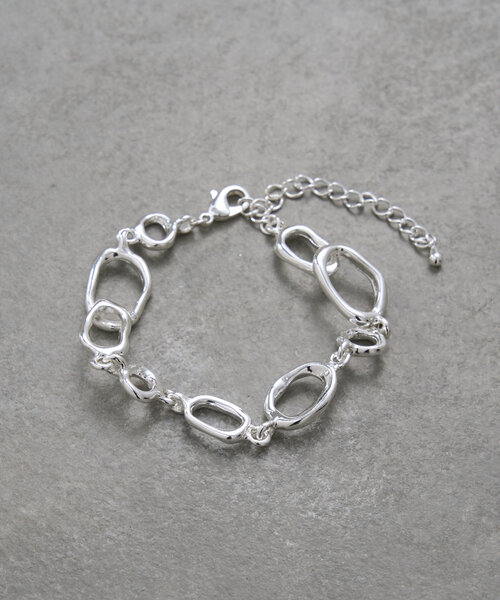 SHENERY（シーナリー）の「チェーンブレスレット（ブレスレット・レディース・シルバー・FREE）」の2枚目の写真