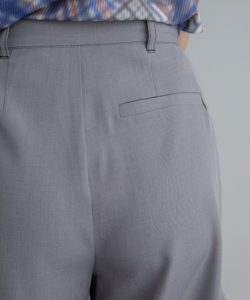 VACANCY（ヴァカンシー）の「ランダムリベットワイドスラックスパンツ（スラックス・レディース・レッド/ライトグレー/ブラック・SMALL/MEDIUM/LARGE）」の10枚目の写真