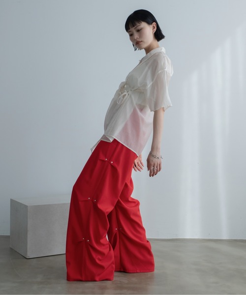 VACANCY（ヴァカンシー）の「ランダムリベットワイドスラックスパンツ（スラックス・レディース・レッド/ライトグレー/ブラック・SMALL/MEDIUM/LARGE）」の19枚目の写真