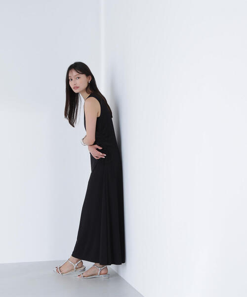 NATURAL BEAUTY BASIC(ナチュラルビューティーベーシック)の「◇サイドギャザーカットソーワンピース(ワンピース・レディース・ブラウン/レッド/ブラック・MEDIUM/P/S)」の11枚目の写真