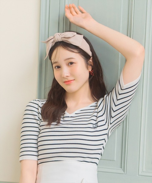 WILLSELECTION（ウィルセレクション）の「ハートネックニットプルオーバー（ニット/セーター・レディース・ホワイト系その他/レッド/オフホワイト/ブラック系その他/ブラック・FREE）」の3枚目の写真