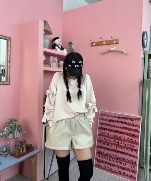 ipugo（イプゴ）の「ipugo/イプゴ レザーショートパンツ（その他パンツ・レディース・ベージュ/ブラック・FREE）」の17枚目の写真