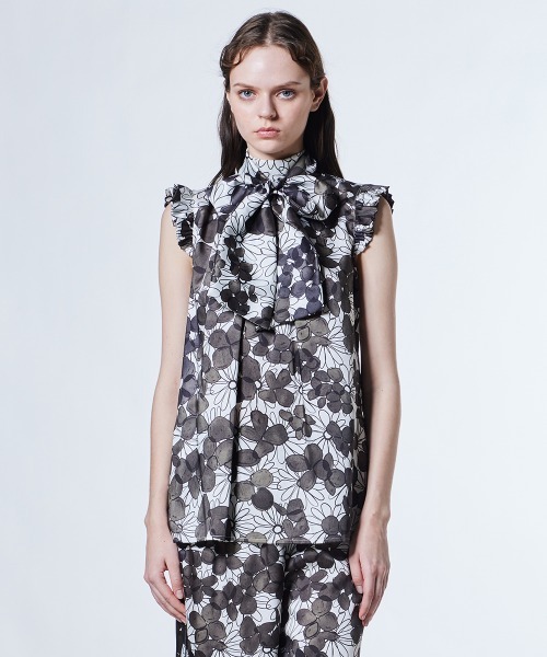 Sov. フラワーシフォンボウタイブラウス　リボン　ブラウス　ソブ　花柄 人気✨Sov. ソブ シフォンブラウス ボウタイ リボン 花柄 ピンク