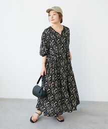 フラワーモチーフスキッパーワンピース