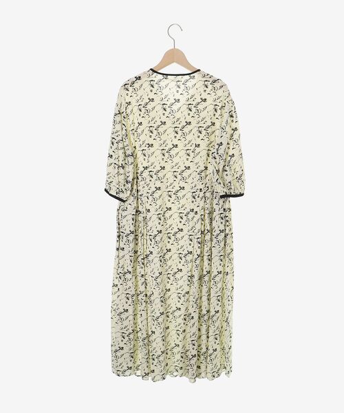 le.coeur blanc（ルクールブラン）の「フラワーモチーフスキッパーワンピース（ワンピース・レディース・ホワイト系その他2/ブラック系その他・38）」の18枚目の写真