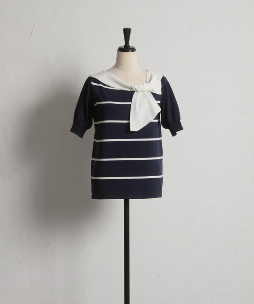 tocco closet(トッコ クローゼット)の「【ZOZO限定】袖パールアシンメトリーリボンニットトップス(ニット/セーター・レディース・オフホワイト/ネイビー/ホワイト×ブラック/その他/ピンク/ブルー・M)」の14枚目の写真