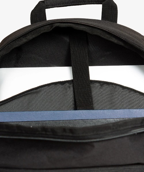 VOLCOM（ボルコム）の「【VOLCOM/ボルコム】Upperclass Backpack /ロゴワンポイントバックパック・リュックサック（バックパック/リュック・レディース・ブラック・FREE）」の9枚目の写真