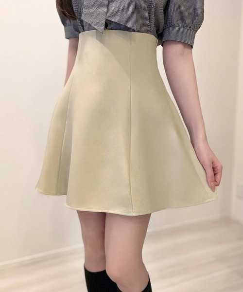 junoah（ジュノア）の「レースアップフレアミニスカート（スカート・レディース・アイボリー/ブラック/チャコール・LARGE/MEDIUM/SMALL）」の11枚目の写真