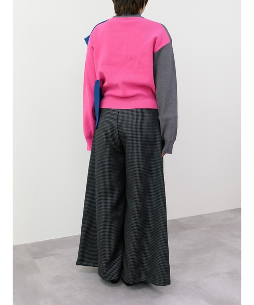 DOLLUPOOPS（ドールアップウップス）の「配色フリルハイネックニットトップス（ニット/セーター・レディース・チャコールグレー/ブラック/オフホワイト・38）」の16枚目の写真