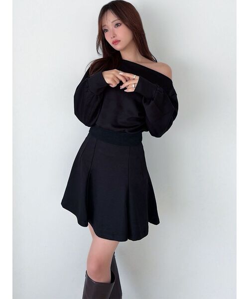 RESEXXY(リゼクシー)の「ワンショルスウェットトップス【セットアップ着用可能】(スウェット・レディース・ホワイト/グレー/ブラック・FREE)」の7枚目の写真