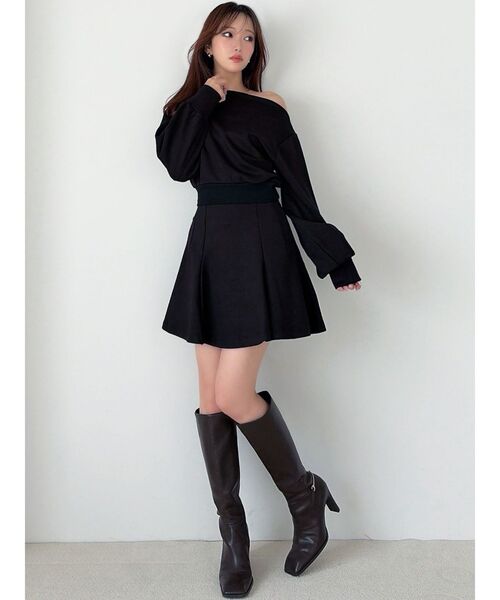 RESEXXY(リゼクシー)の「ワンショルスウェットトップス【セットアップ着用可能】(スウェット・レディース・ホワイト/グレー/ブラック・FREE)」の9枚目の写真