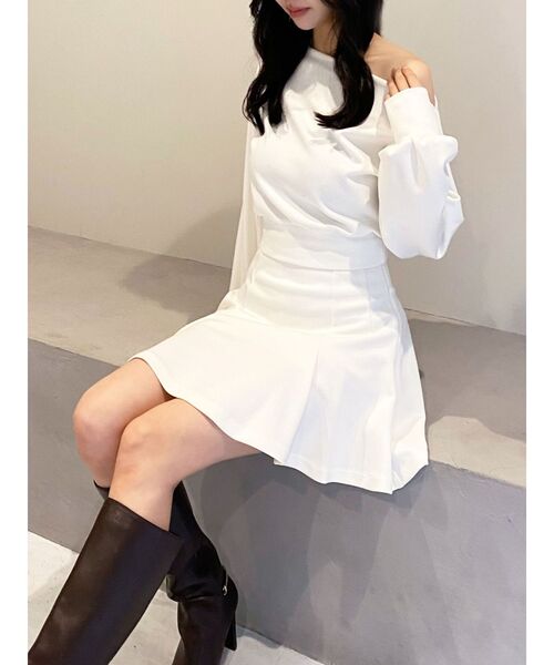 RESEXXY(リゼクシー)の「ワンショルスウェットトップス【セットアップ着用可能】(スウェット・レディース・ホワイト/グレー/ブラック・FREE)」の14枚目の写真