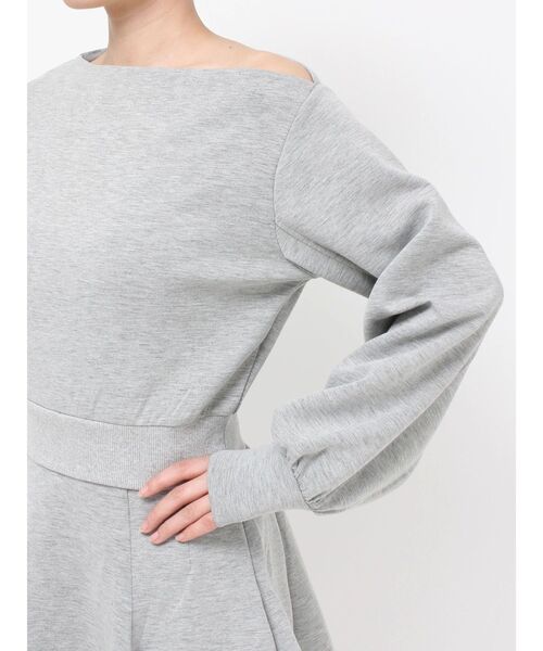 RESEXXY(リゼクシー)の「ワンショルスウェットトップス【セットアップ着用可能】(スウェット・レディース・ホワイト/グレー/ブラック・FREE)」の17枚目の写真