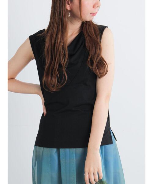 Te chichi(テチチ)の「ドレープネックノースリーブトップス(Tシャツ/カットソー・レディース・イエロー/ブラック/グレー・F)」の13枚目の写真