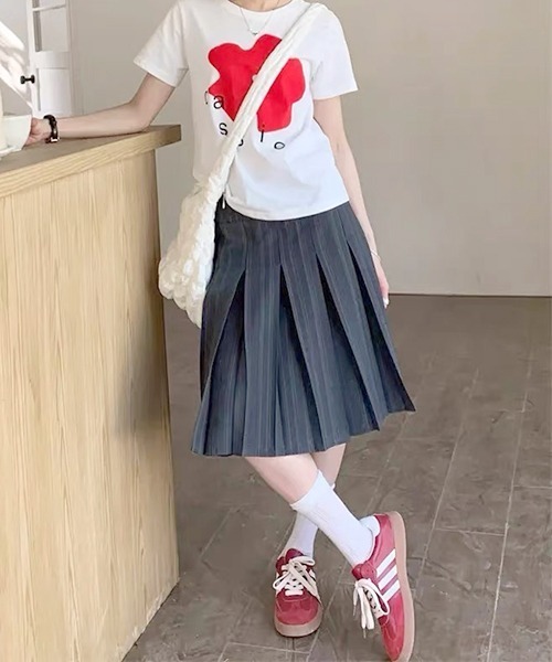 gossip!ロサンゼルス(ゴシップロサンゼルス)の「スクールガール風プリーツスカート(スカート・レディース・グレー・M/L/S)」の7枚目の写真