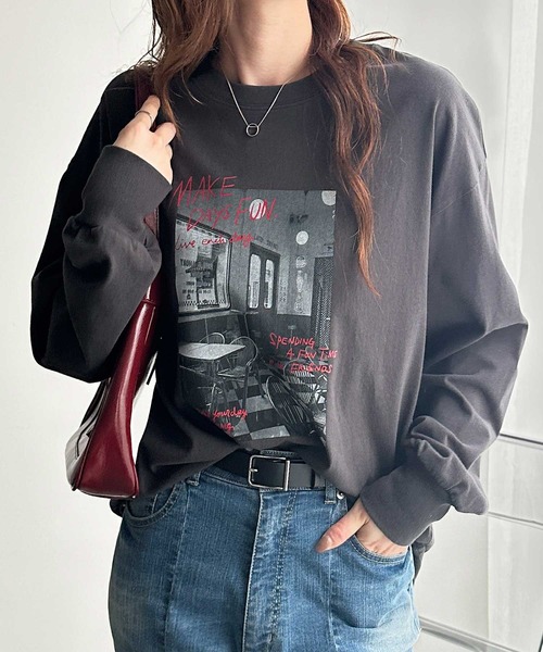 GeeRA(ジーラ)の「アソートデザインフォトプリントロンT(Tシャツ/カットソー・レディース・ホワイト系その他/チャコール/オフホワイト/グレー系その他・MEDIUM/LARGE)」の14枚目の写真