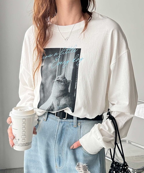 GeeRA(ジーラ)の「アソートデザインフォトプリントロンT(Tシャツ/カットソー・レディース・ホワイト系その他/チャコール/オフホワイト/グレー系その他・MEDIUM/LARGE)」の6枚目の写真
