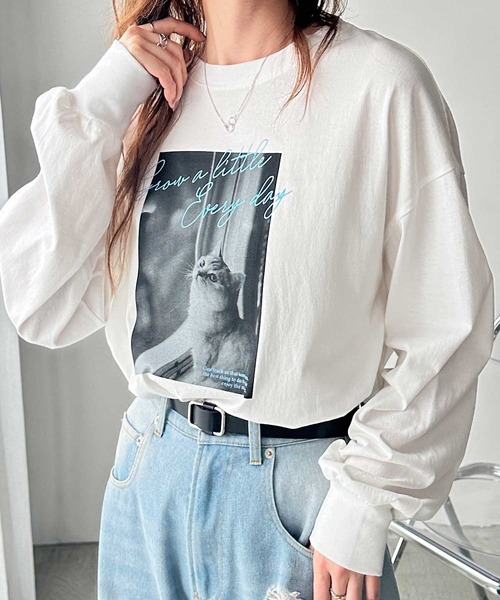 GeeRA(ジーラ)の「アソートデザインフォトプリントロンT(Tシャツ/カットソー・レディース・ホワイト系その他/チャコール/オフホワイト/グレー系その他・MEDIUM/LARGE)」の7枚目の写真