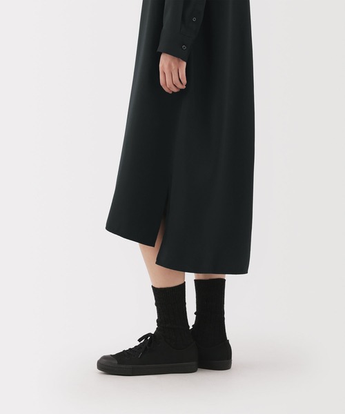 MUJI Labo(ムジラボ)の「〔MUJI Labo〕婦人 植物由来の素材を使ったリラックスフィットシャツワンピース(シャツワンピース・レディース・ブラック・L/M/S)」の8枚目の写真