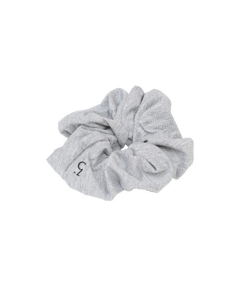 CLANE(クラネ)の「LOGO SCRUNCHIE(シュシュ・レディース・ホワイト/ブラック/グレー・FREE)」の11枚目の写真