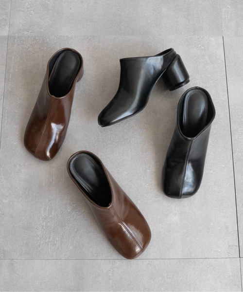 Fabby fabby（ファビィーファビィー）の「オブリークトゥサボヒールサンダル（サンダル・レディース・ブラック系その他/ブラウン系その他/ホワイト系その他・SMALL/MEDIUM/LARGE）」の4枚目の写真