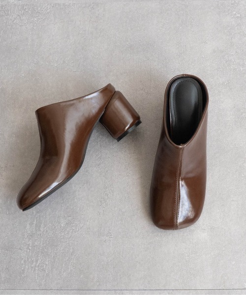 Fabby fabby（ファビィーファビィー）の「オブリークトゥサボヒールサンダル（サンダル・レディース・ブラック系その他/ブラウン系その他/ホワイト系その他・SMALL/MEDIUM/LARGE）」の6枚目の写真