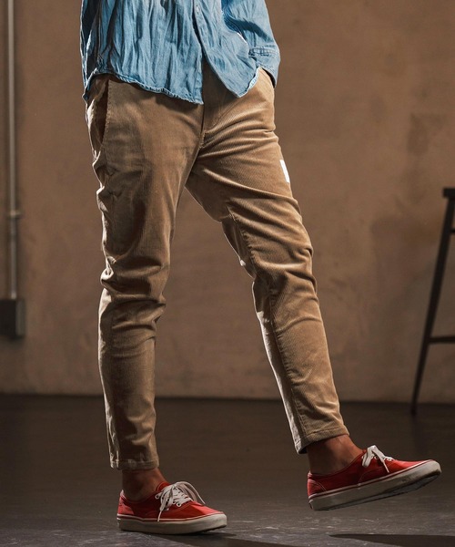 wjk reluxe(ダブルジェーケーリラックス)の「mp13952-stretch corduroy slim pants スリムパンツ(WR25W-21)(その他パンツ・メンズ・チャコール/サンドベージュ/アイボリー・L/M/S)」の3枚目の写真