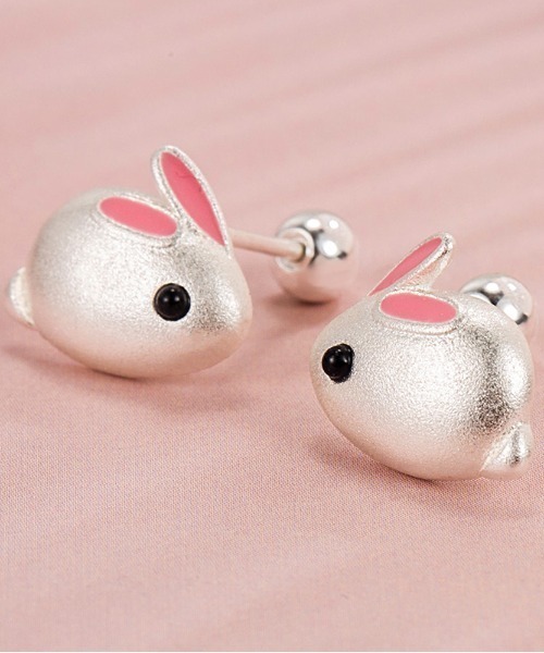 Coo+i(クーイ)の「雪うさぎシルバーピアス(ピアス(両耳用)・レディース・シルバー・FREE)」の8枚目の写真