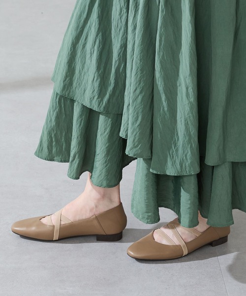 WA ORiental TRaffic（ダブルエーオリエンタルトラフィック）の「ゴムストラップフラットパンプス/52305（パンプス・レディース・グリーン/ベージュ/ブラック・40/41/42/37/38/39/34/35/36）」の17枚目の写真