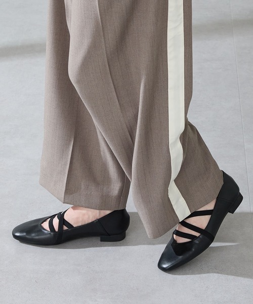 WA ORiental TRaffic（ダブルエーオリエンタルトラフィック）の「ゴムストラップフラットパンプス/52305（パンプス・レディース・グリーン/ベージュ/ブラック・40/41/42/37/38/39/34/35/36）」の6枚目の写真