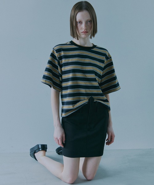 LE CIEL BLEU（ルシェルブルー）の「リラックスフィットストライプTシャツ / Relaxed Fit Striped T-Shirt（Tシャツ/カットソー・レディース・ターコイズブルー/ブラック/ライトブルー/グリーン・36）」の6枚目の写真