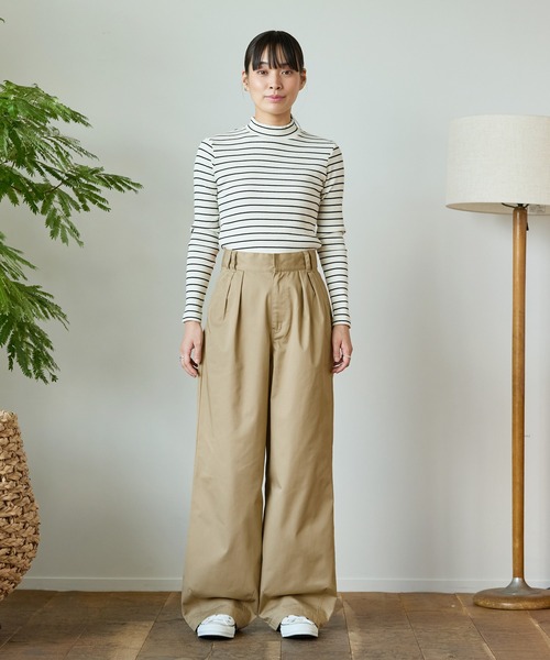 THE CRAFT CREW PRODUCTS(ザクラフトクループロダクツ)の「ハイウエストワイドイージータックカーブパンツ〈マシンウォッシャブル〉【THE CRAFT CREW PRODUCTS】(チノパンツ・レディース・ブラック/カーキ/チャコールグレー/ベージュ/ネイビー・S/M/L)」の12枚目の写真
