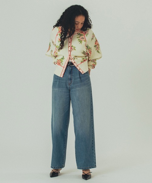 ROSE BUD（ローズバッド）の「(mag.by c)FLOWER PRINT WAFFLE CARDIGAN（カーディガン/ボレロ・レディース・オフホワイト/グレー・ONE SIZE）」の5枚目の写真