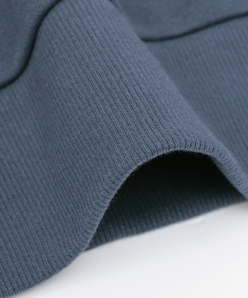 チチカカ（チチカカ）の「Orale! ラッフルスリーブロゴ刺繍プルオーバー（スウェット・レディース・チャコールグレー/ライトグレー/ネイビー・FREE）」の20枚目の写真