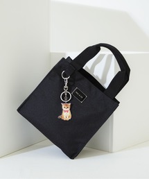 PAUL&JOE（ポールアンドジョー）の「【PAUL & JOE ACCESSOIRES /ポール アンド ジョー アクセソワ 】 CASUAL・PLATE METAL チャーム付きランチトート（トートバッグ）」