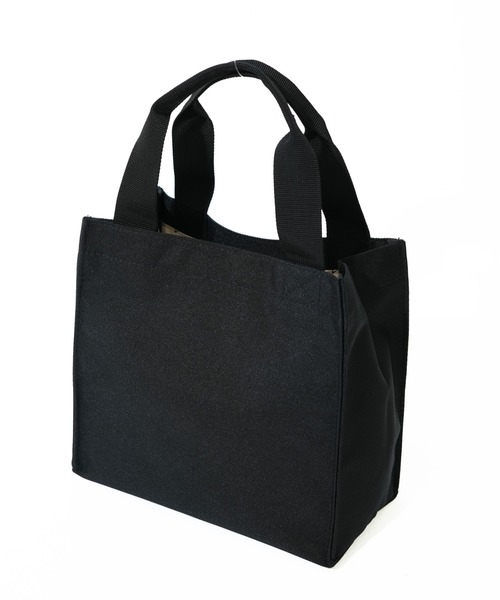 PAUL & JOE ACCESSOIRES（ポールアンドジョーアクセソワ）の「【PAUL & JOE ACCESSOIRES /ポール アンド ジョー アクセソワ 】 CASUAL・PLATE METAL チャーム付きランチトート（トートバッグ・レディース・ブラック・FREE）」の7枚目の写真