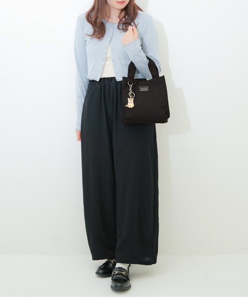 PAUL & JOE ACCESSOIRES（ポールアンドジョーアクセソワ）の「【PAUL & JOE ACCESSOIRES /ポール アンド ジョー アクセソワ 】 CASUAL・PLATE METAL チャーム付きランチトート（トートバッグ・レディース・ブラック・FREE）」の12枚目の写真