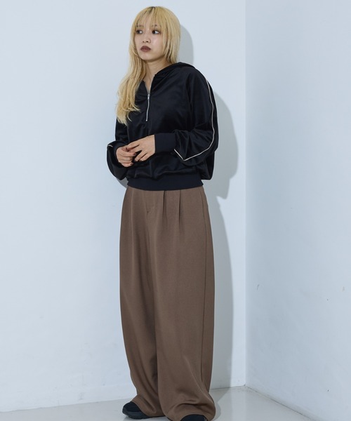 NOMINE（ノミネ）の「【セットアップ】ベロアハーフジップ フーディー パーカー（パーカー・レディース・ブラック/ブラウン/グレー・フリー）」の18枚目の写真