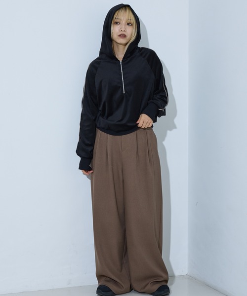 NOMINE（ノミネ）の「【セットアップ】ベロアハーフジップ フーディー パーカー（パーカー・レディース・ブラック/ブラウン/グレー・フリー）」の17枚目の写真